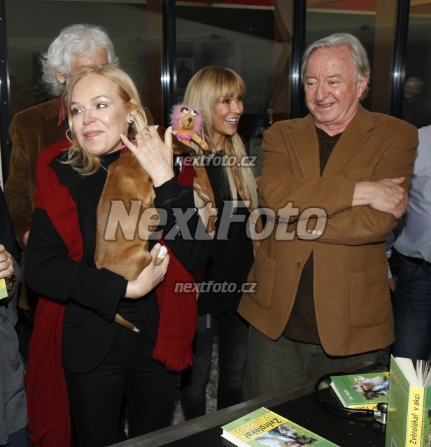 5627 Dagmar Havlova Jiri Labus Katerina Hercikova