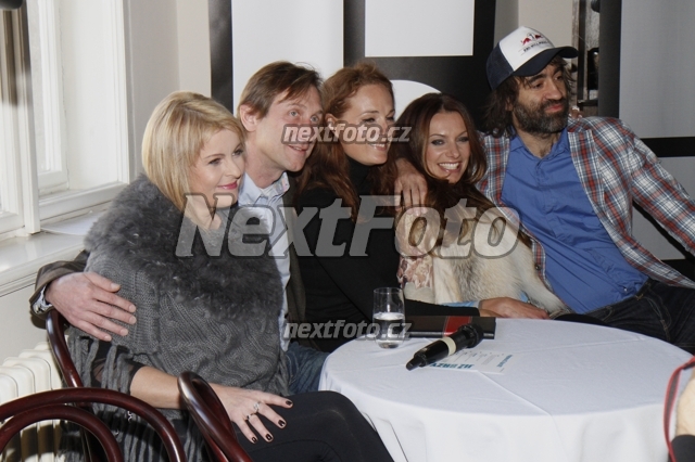 6042 Iveta Bartosova Jan Antonin Duchoslav Marketa Hrubesova Alice Bendova Jakub Kohak