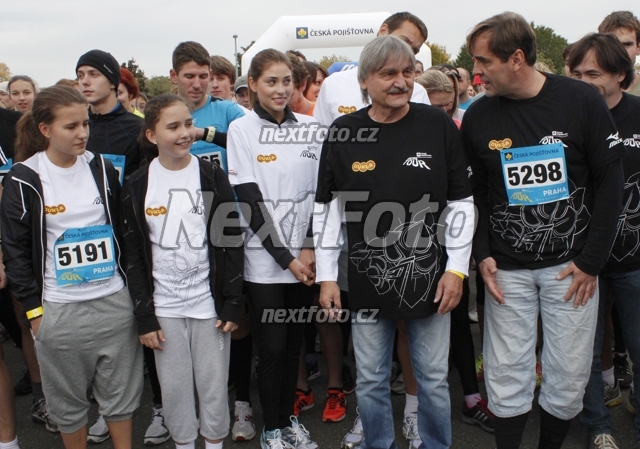 5650 Pavel Soukup Miroslav Etzler Denisa Domanska