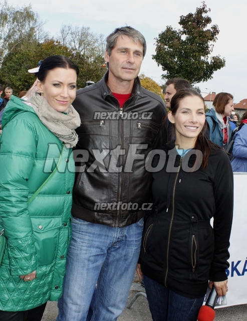 5733 Jan Zelezny Gabina Partysova Eva Decastelo
