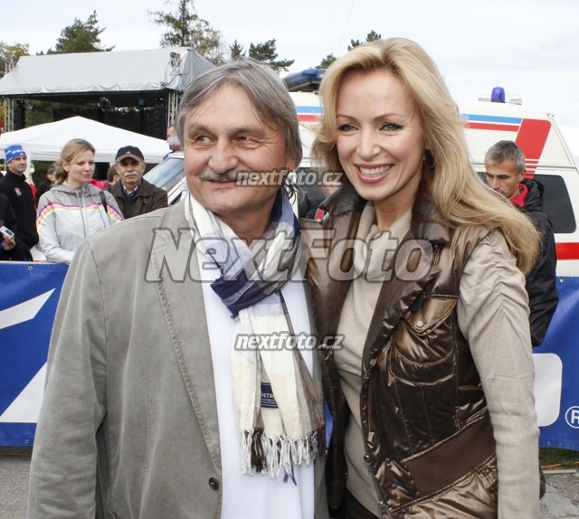 5743 Pavel Soukup Katerina Brozova
