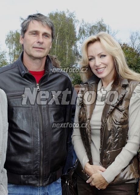 5767 Jan Zelezny Katerina Brozova