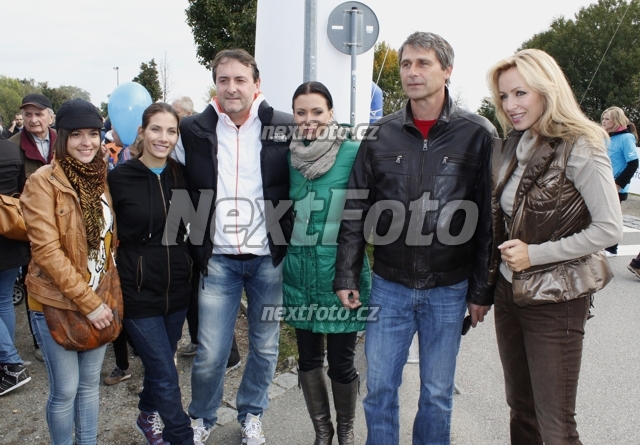 5787 Jan Zelezny Gabina Partysova Eva Decastelo Kristyna Janackova Katerina Brozova