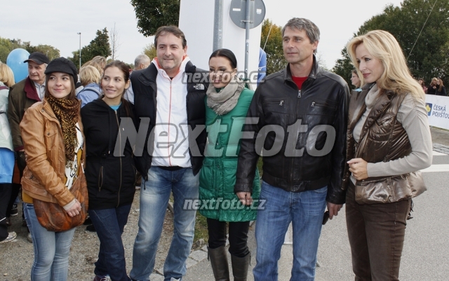 5788 Jan Zelezny Gabina Partysova Eva Decastelo Kristyna Janackova Katerina Brozova
