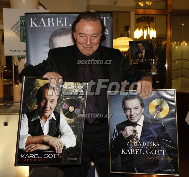 9480 Karel Gott