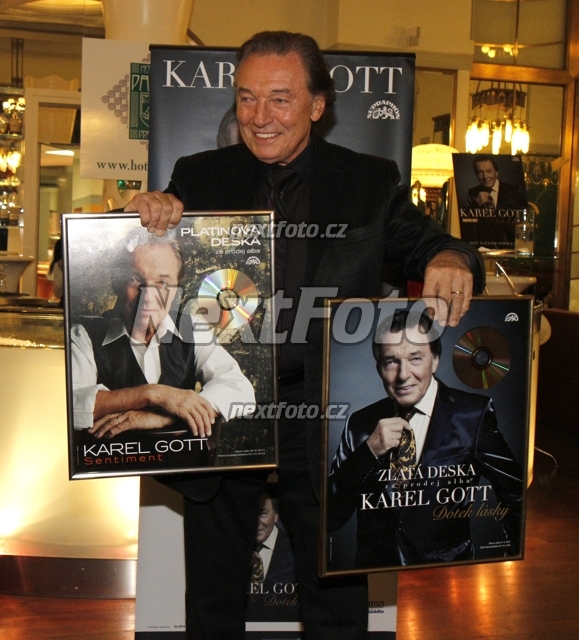 9500 Karel Gott
