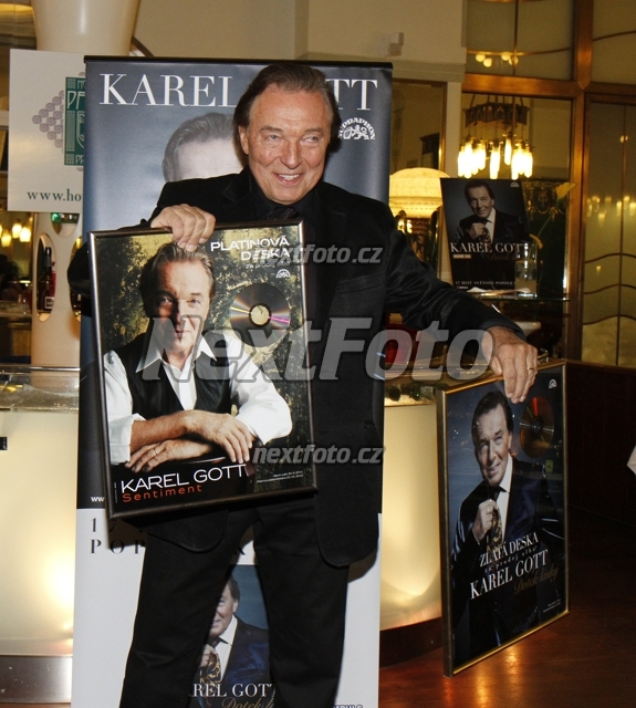 9502 Karel Gott