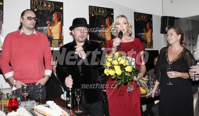 7815 Marian Vojtko Petr Kolar Helena Vondrackova Bara Basikova
