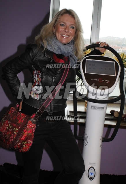 8112 Lucie Benesova