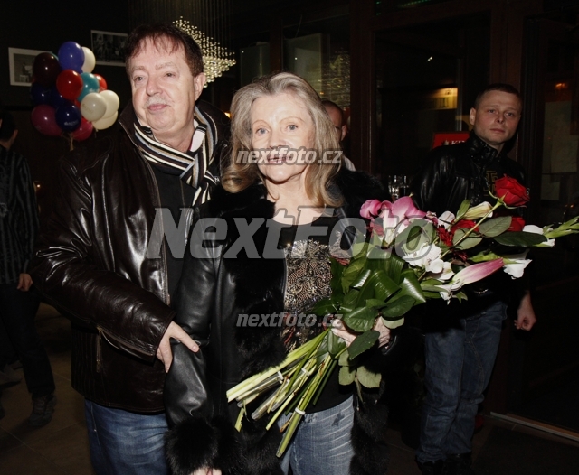 2309 Eva Pilarova Jan Kolomaznik