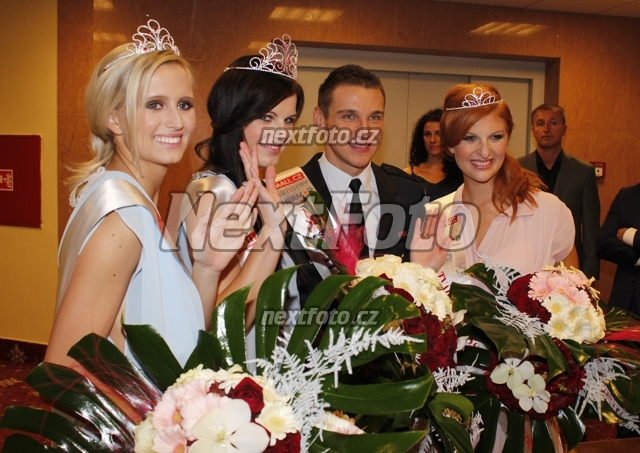 9973 Dominika Adamciova Tereza Linhova Veronika Kostalova Lukas Dacik