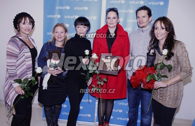 3866 Libena Rochova Tereza Pokorna Herzova Jitka Cvancarova Patrik Elias Petra Cernocka Heidi Janku
