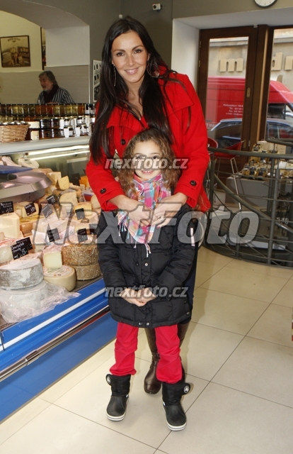 6693 Andrea Vranova Klobouckova