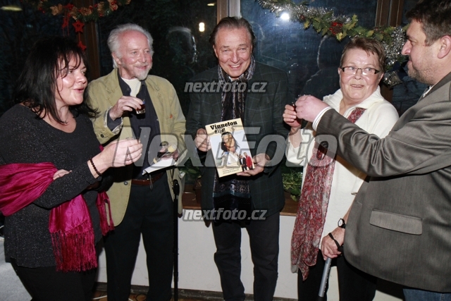7719 Michaela Remesova Karel Gott Stanislav Fiser Jana Drbohlavova Roman Schuster