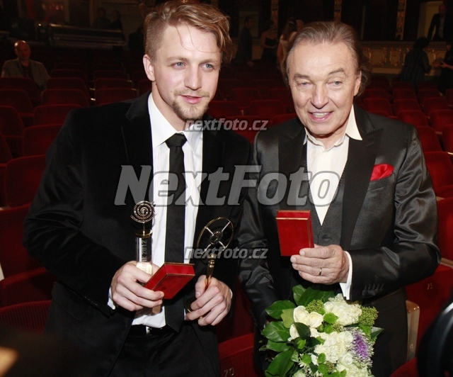 8973 Tomas Klus Karel Gott