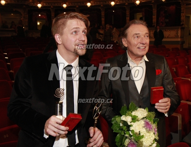 8991 Tomas Klus Karel Gott