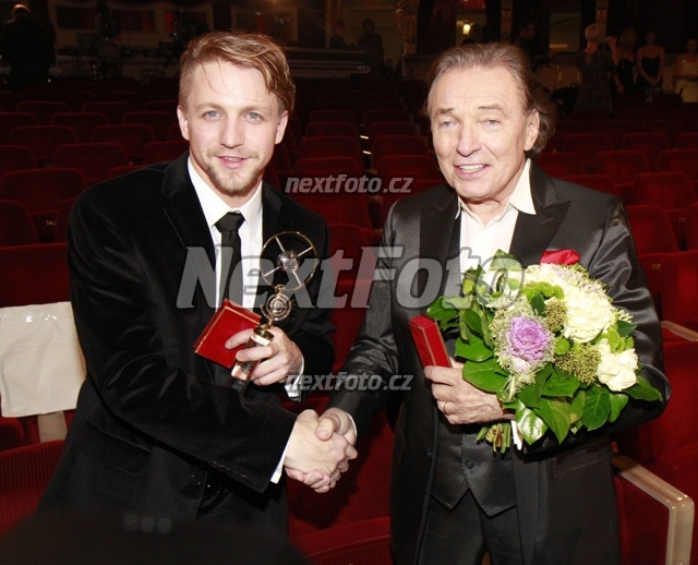 8994 Tomas Klus Karel Gott