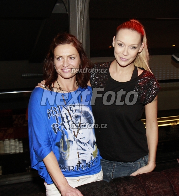 9789 Hanka Kynychova Martina Gavriely