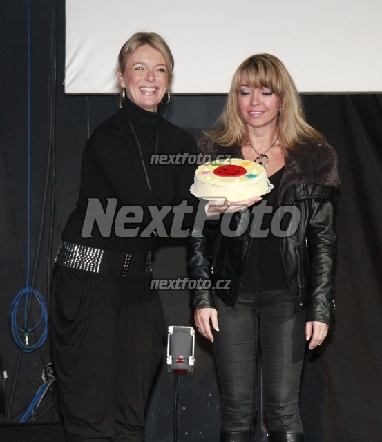 9830 Lucie Benesova Pavlina Dankova