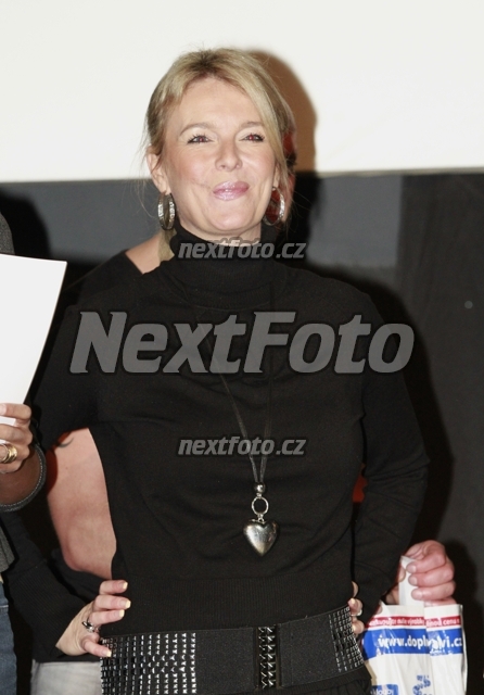 9850 Lucie Benesova