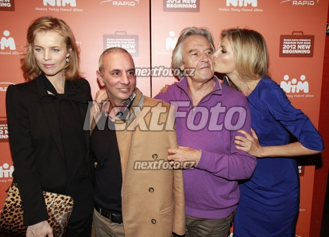 0437 Tereza Maxova Eva Herzigova