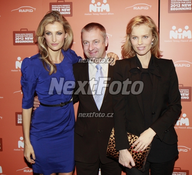 0491 Tereza Maxova Eva Herzigova