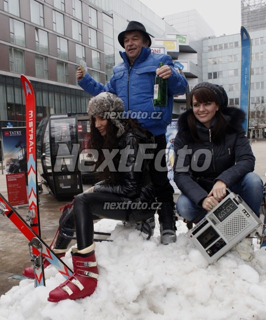 6022 Roman Skamene Olga Lounova Marta Jandova