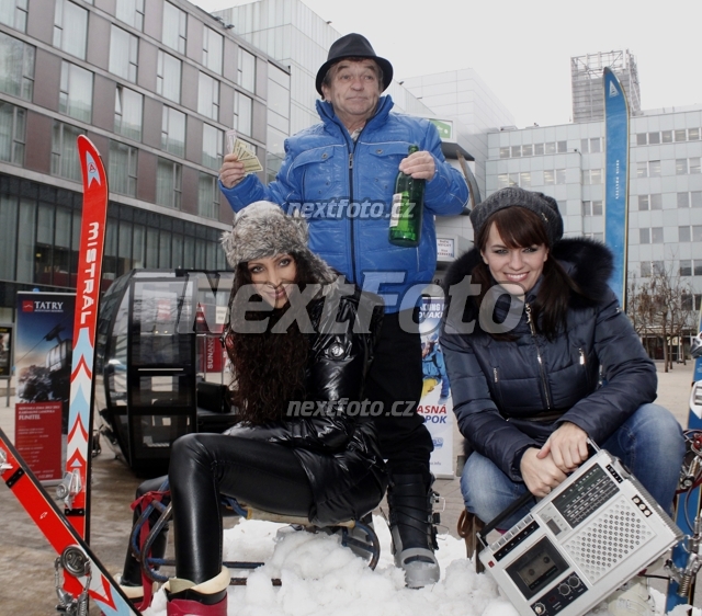 6029 Roman Skamene Olga Lounova Marta Jandova