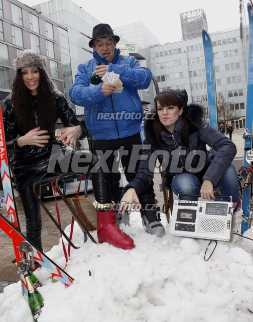 6092 Roman Skamene Olga Lounova Marta Jandova