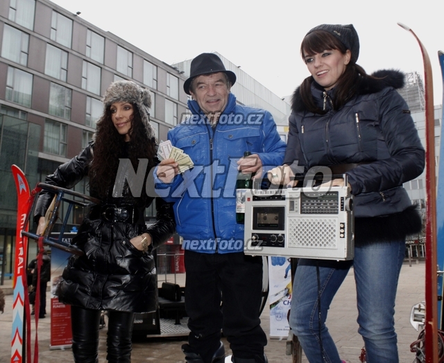 6097 Roman Skamene Olga Lounova Marta Jandova