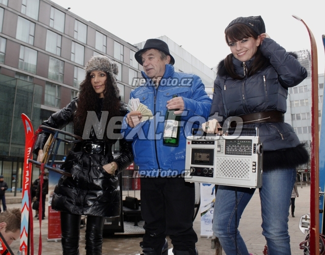 6100 Roman Skamene Olga Lounova Marta Jandova
