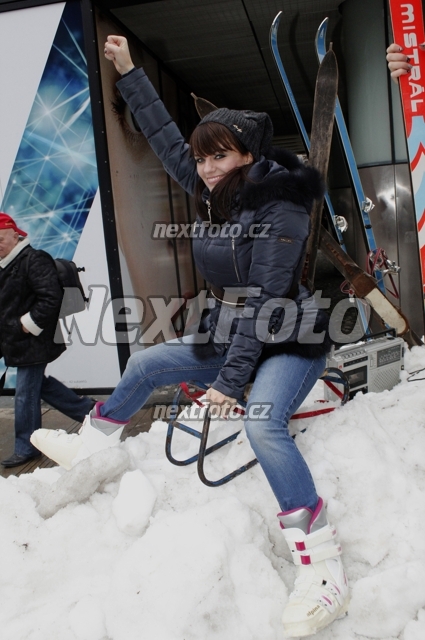 6109 Marta Jandova