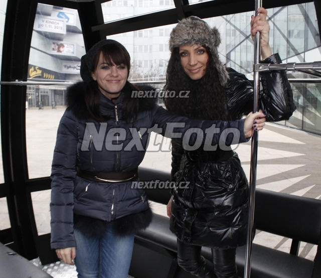 6112 Olga Lounova Marta Jandova