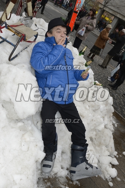 7211 Roman Skamene
