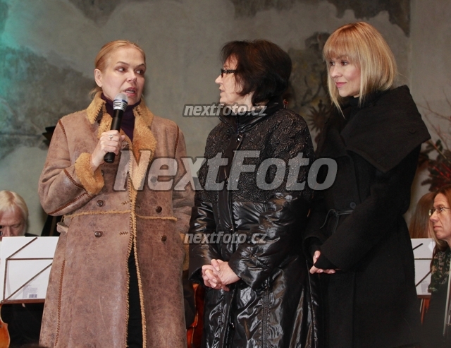3152 Dagmar Havlova Marta Kubisova Katerina Hercikova