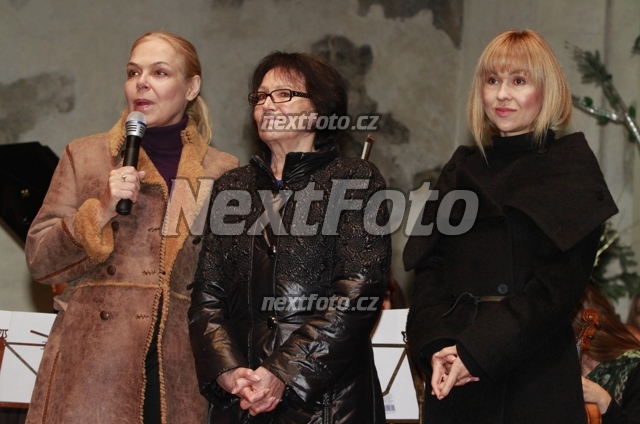 3158 Dagmar Havlova Marta Kubisova Katerina Hercikova