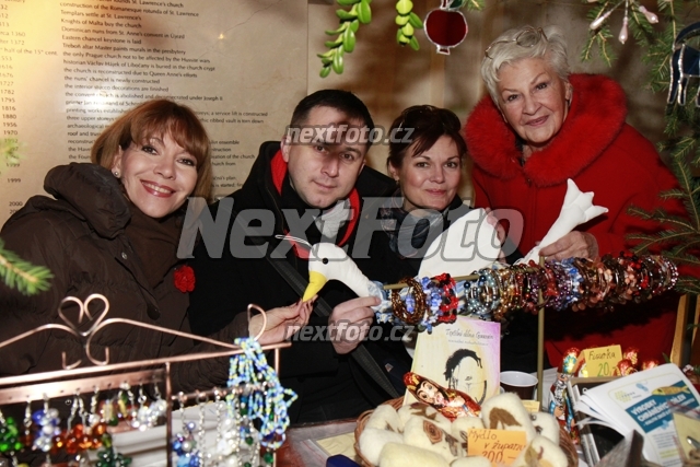 3288 Michaela Dolinova Simona Postlerova Kamila Mouckova