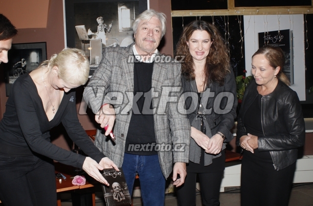 8388 Sylva Lauerova Juraj Kukura Irena Pavlaskova Bara Basikova