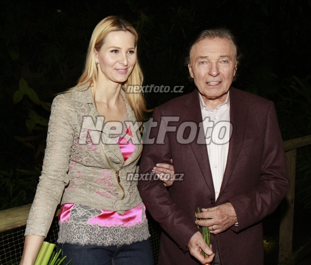 4737 Karel Gott Ivana Gottova