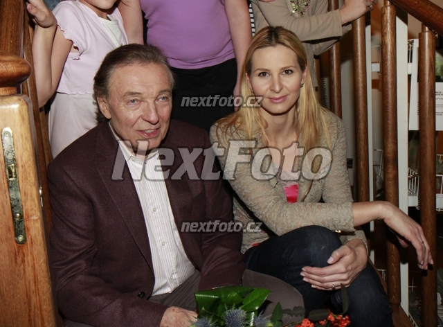 4747 Karel Gott Ivana Gottova