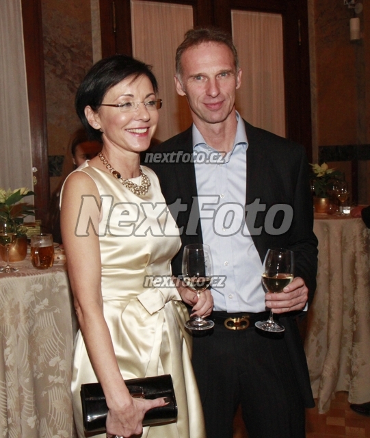 5733 Dominik Hasek Libuse Smuclerova