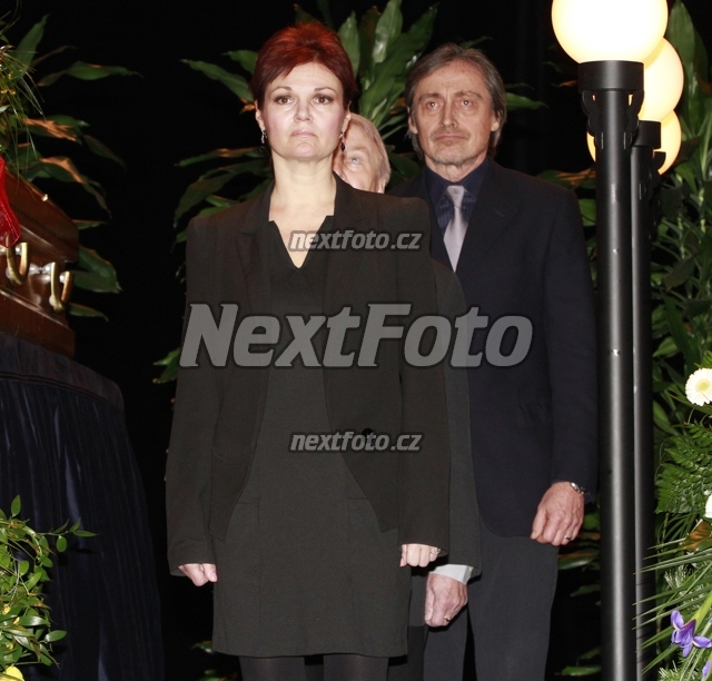 9339 Simona Postlerova Martin Stropnicky