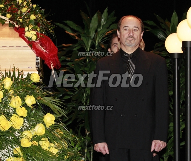 9504 Viktor Preiss