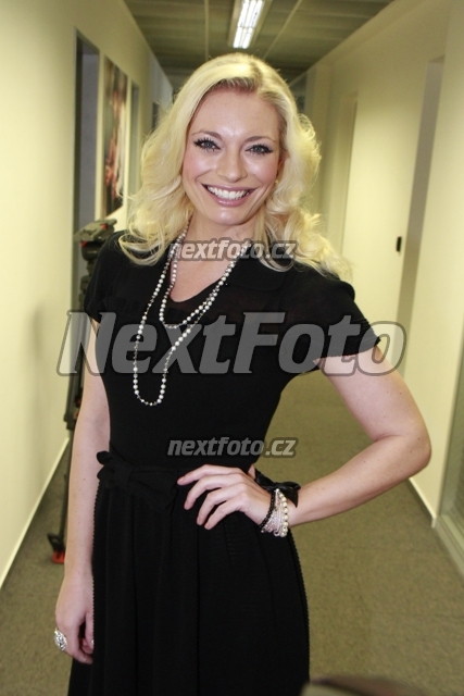 0383 Lucie Borhyova