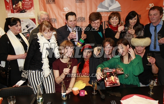 0913 Dada Patrasova Lenka Holas Korinkova Jiri Krampol Michaela Dolinova Anife Hassan Vyskocilova Pavel Vitek Marie Formackova Andrea Kalivodova Petra Cernocka Valerie Zawadska Heidi Janku Pavel Travnicek