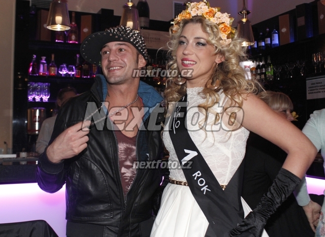 4993 Samer Issa