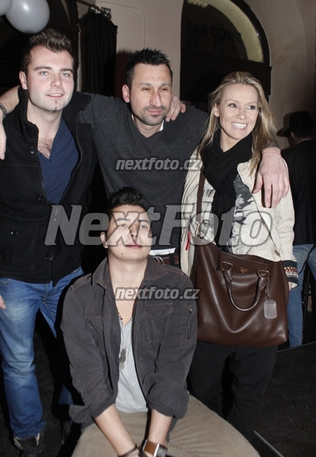 5023 Martina Gavriely Marcus Tran Uwa