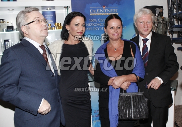 8288 Gabina Partysova Ladislav Spacek Adriana Sobotova