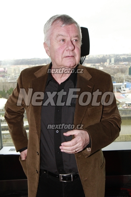 4716 Ladislav Potmesil
