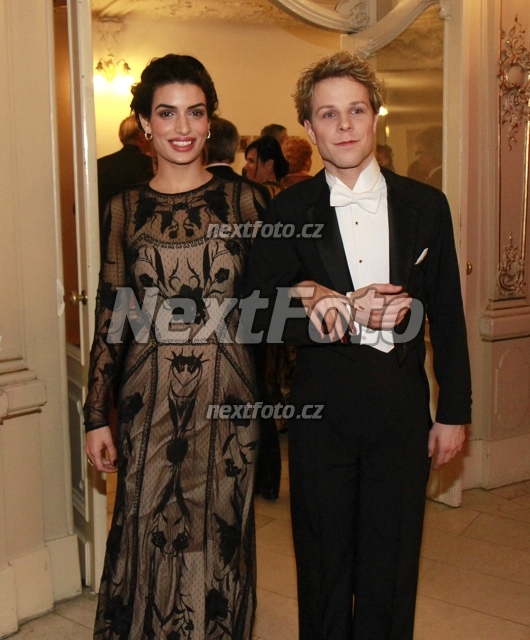5940 Tonia Sotiropoulou Jan Onder